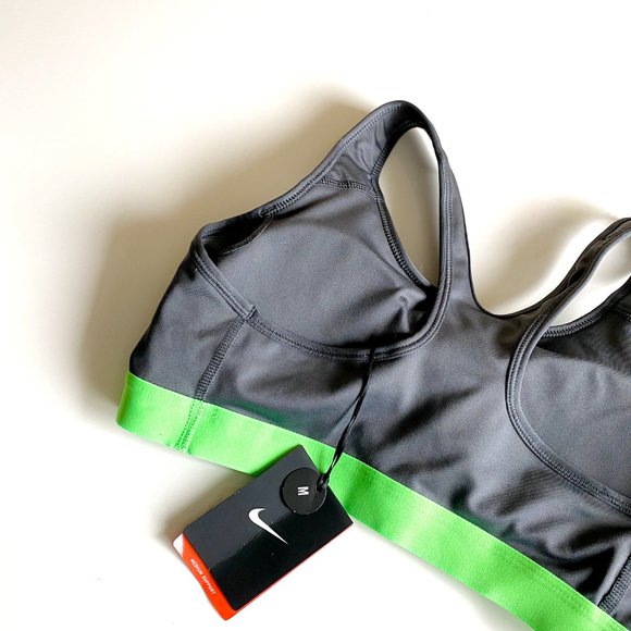 Nike Pro Classic Graphic Sports Bra - Picture 3 of 6